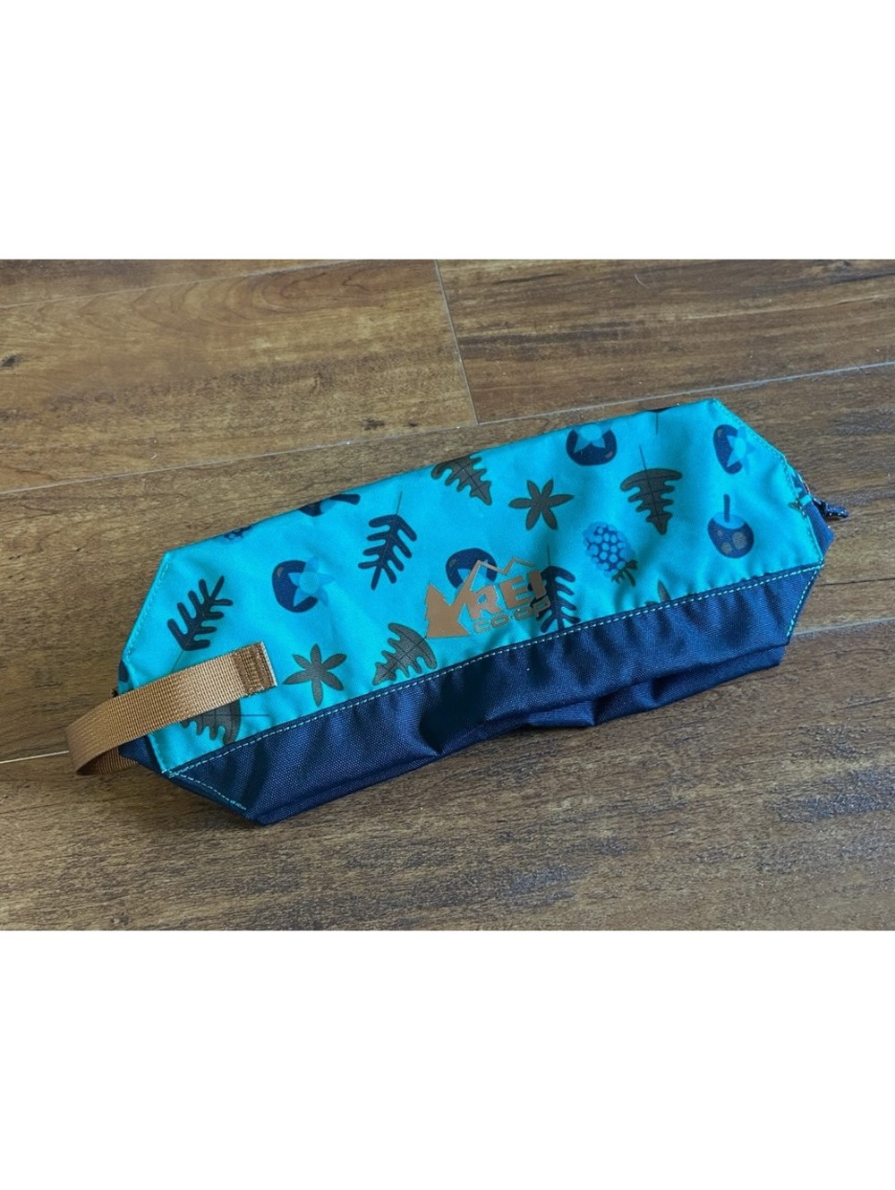 REI Co-op Small Patterned Travel or Toiletry Bag with Zipper and Handle